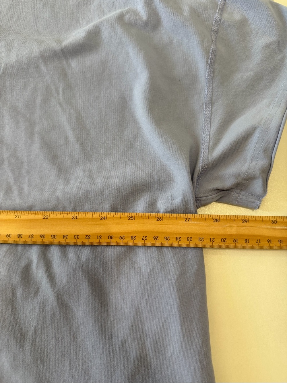 Free People Movement Blue Short Sleeve Crewneck Tee Pockets Size Medium - Picture 5 of 11